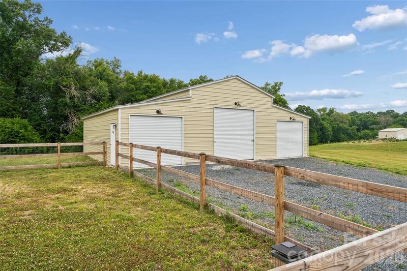 9005 Nc 218 Hw E, Marshville, NC 28103
