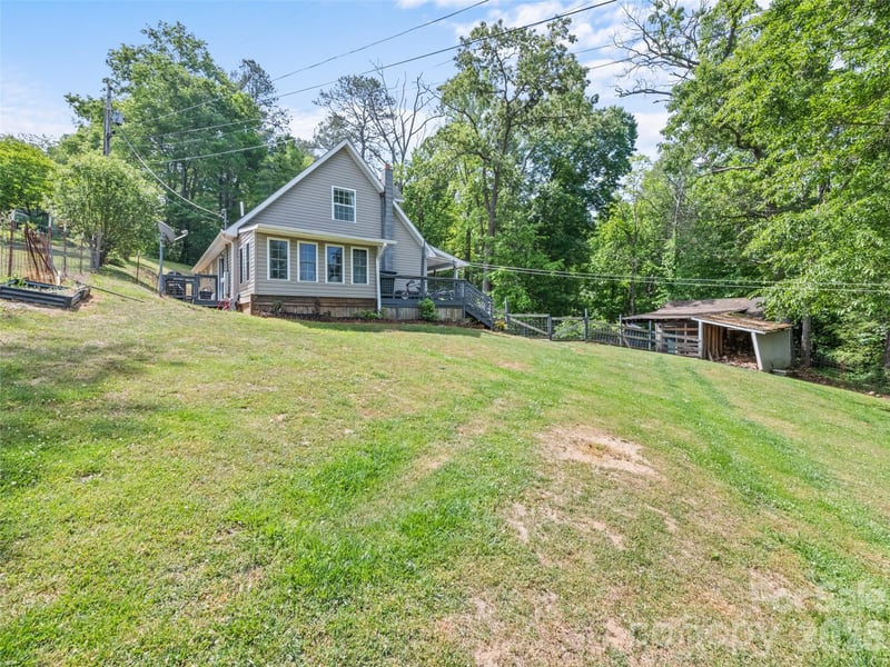 222 Thistle Rg, Clyde, NC 28721
