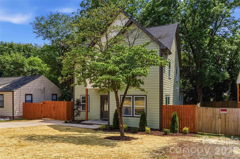 3409 Rogers St, Charlotte, NC 28208
