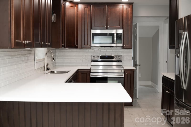 1215 W Fourth Ave, Gastonia, NC 28052
