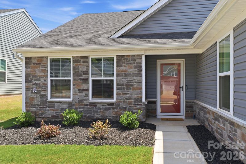 982 Pemberley St, Lancaster, SC 29720