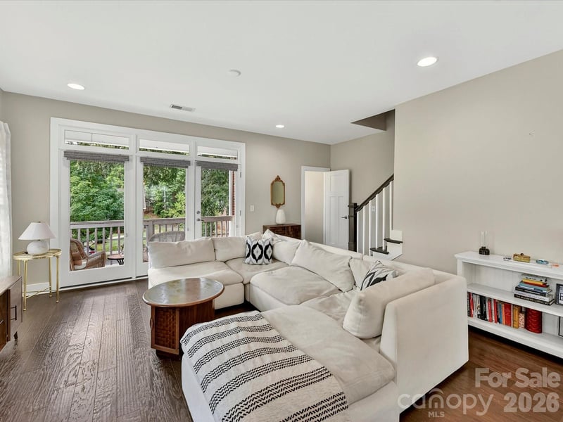 131 Grandin Rd, Charlotte, NC 28208