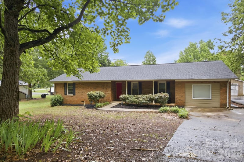 1709 Andover St NW, Concord, NC 28027