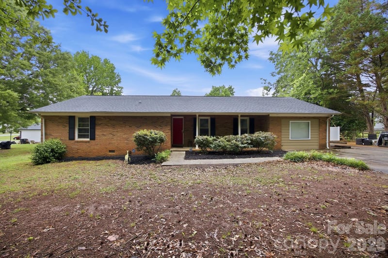 1709 Andover St NW, Concord, NC 28027