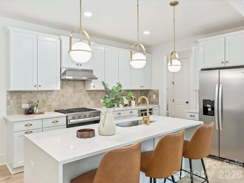 1125 E 35th St, Charlotte, NC 28205