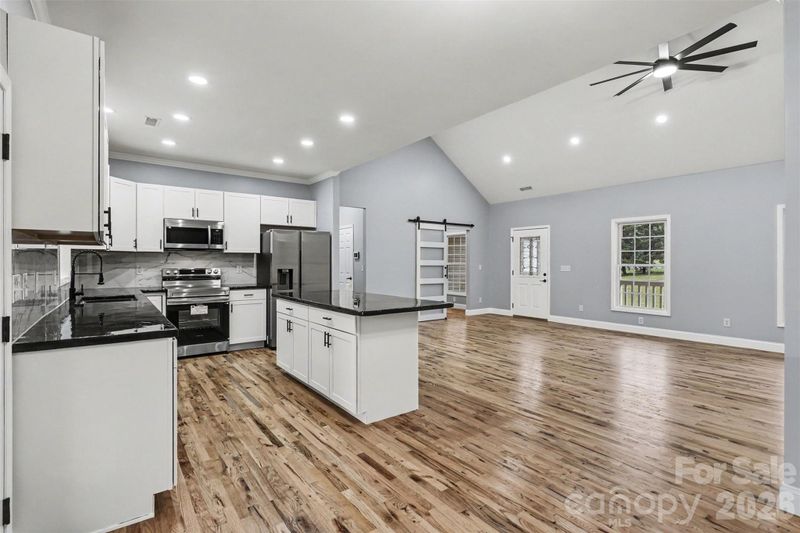 1060 Moss Lake Dr, Clover, SC 29710