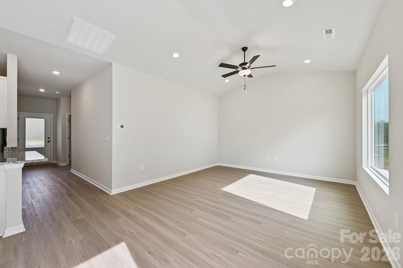 3413 Yorkshire Dr, Gastonia, NC 28052