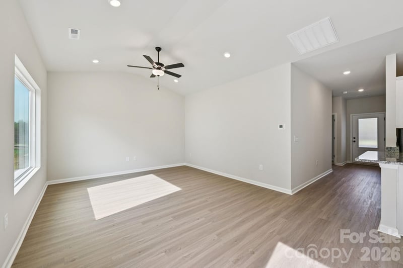 3421 Yorkshire Dr, Gastonia, NC 28052