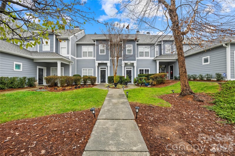 18821 Silver Quay Dr, Cornelius, NC 28031