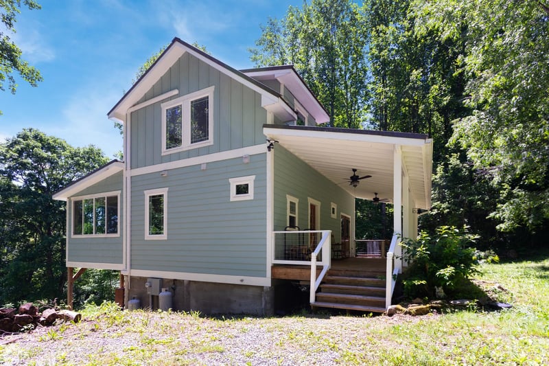 1621 Upward Way, Waynesville, NC 28786