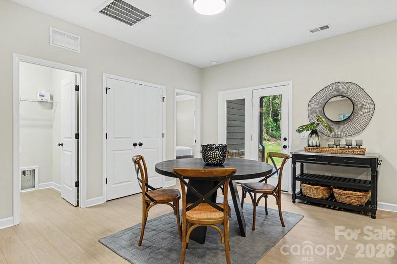 1002 Kingswood Dr, Monroe, NC 28112