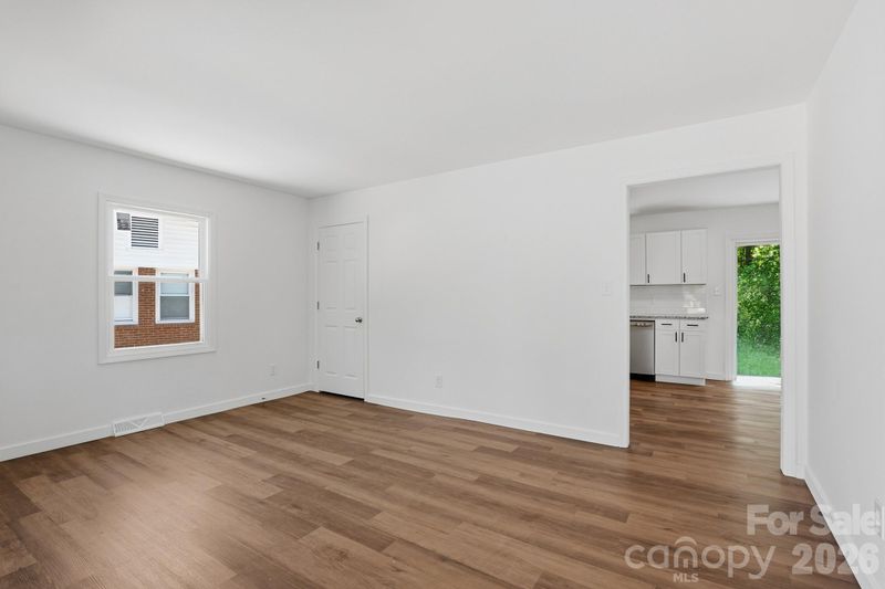 714 Bilmark Ave, Charlotte, NC 28213