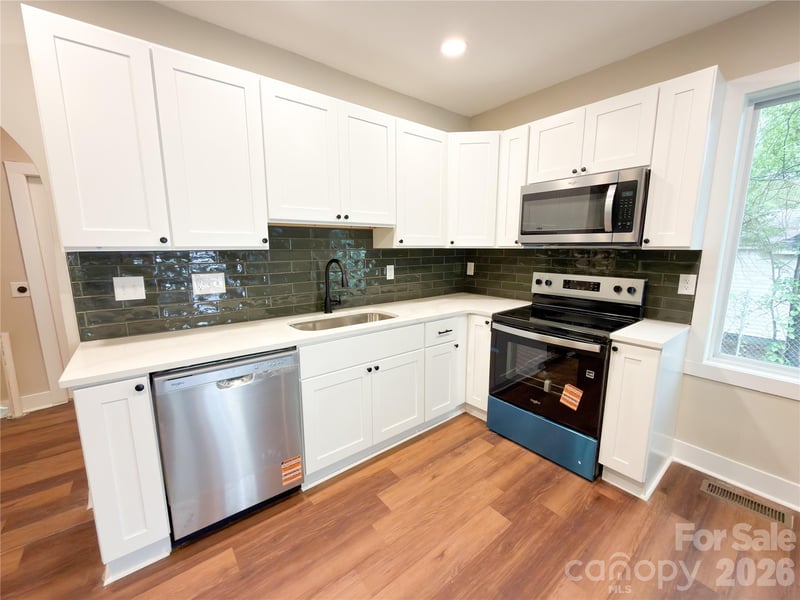 1904 Hemlock Ave, Gastonia, NC 28054
