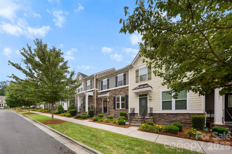 11753 Blessington Rd, Huntersville, NC 28078