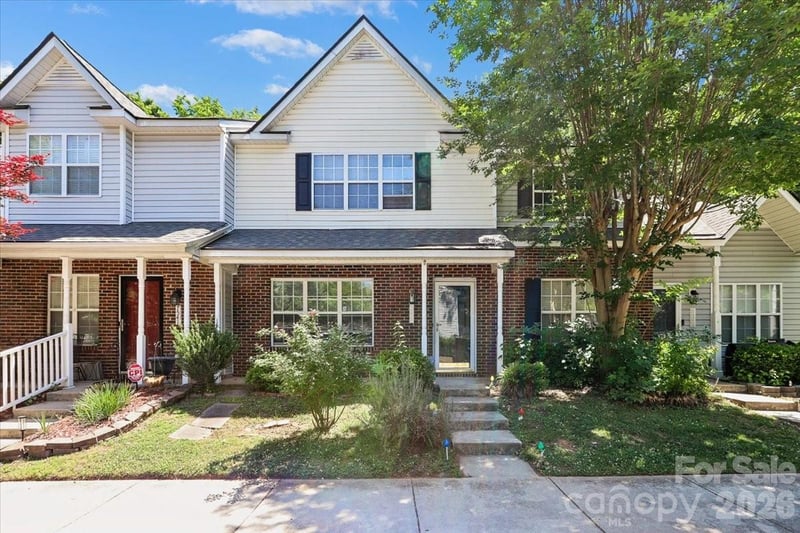 7543 Petrea Ln, Charlotte, NC 28227