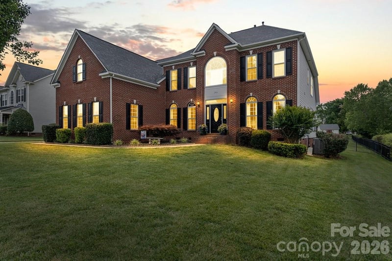 286 Corona Cir, Mooresville, NC 28117