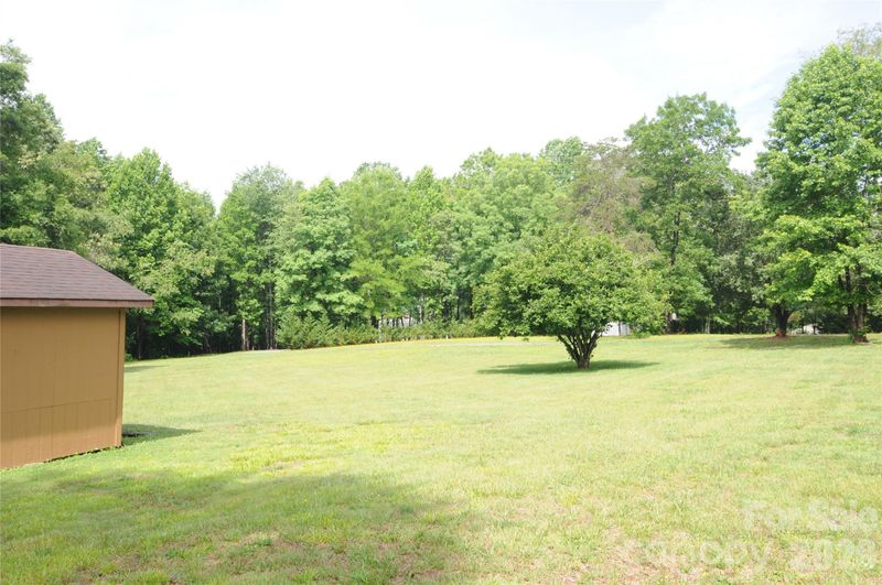 4227 Kent St, Maiden, NC 28650