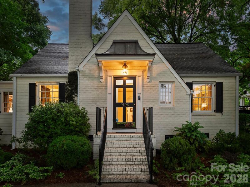 2126 Cumberland Ave, Charlotte, NC 28203