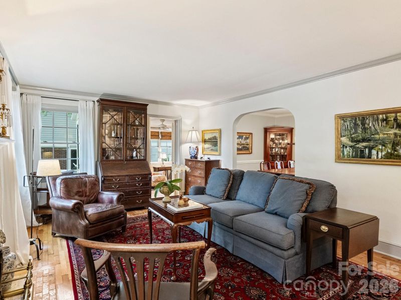 2126 Cumberland Ave, Charlotte, NC 28203