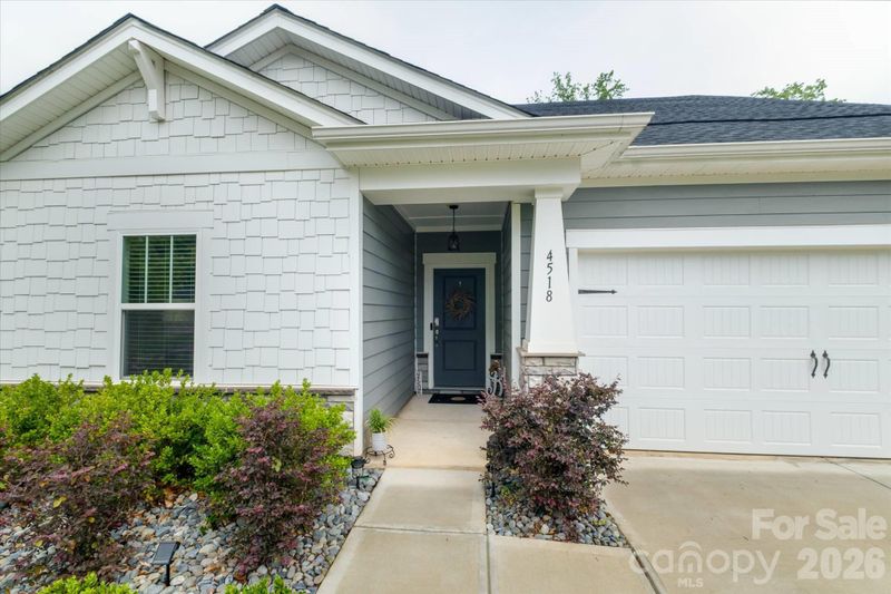4518 Duplin Dr, Charlotte, NC 28214