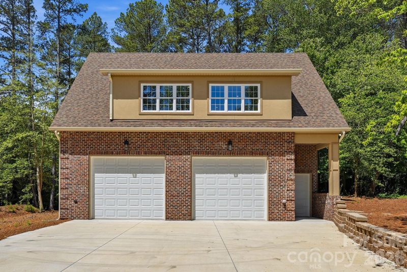 2605 Penngate Dr, Sherrills Ford, NC 28673