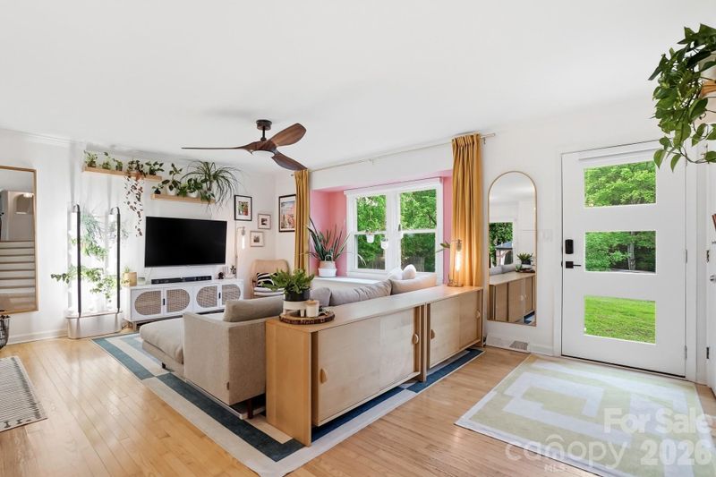 824 Riverwood Rd, Charlotte, NC 28270