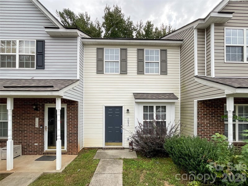 7841 Petrea Ln #3303, Charlotte, NC 28227