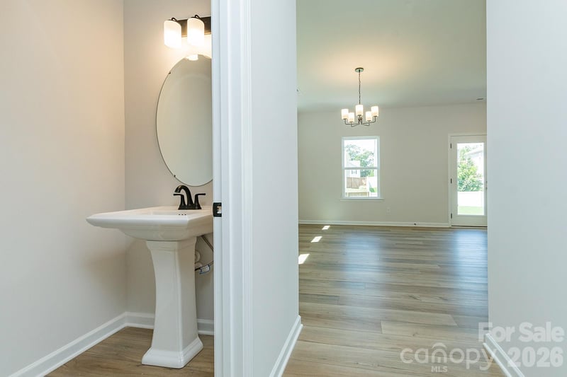 4240 Ruth Creek Ct, Charlotte, NC 28216