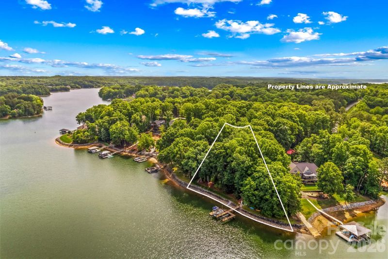 8460 Keven Cir, Sherrills Ford, NC 28673