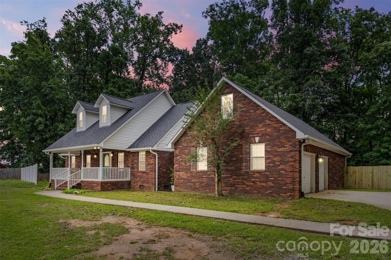 4403 Hubbard Rd, Charlotte, NC 28269