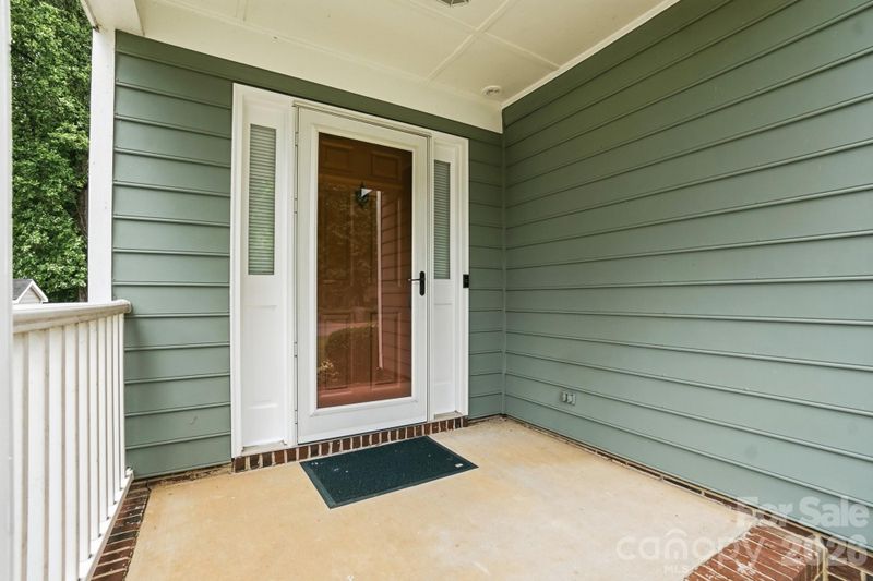 6000 Carriage Oaks Dr, Charlotte, NC 28262
