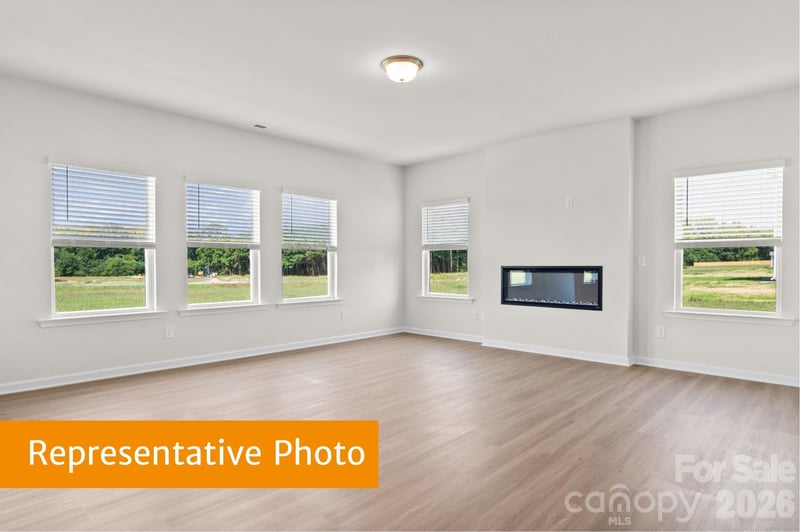 4235 Ruth Creek Ct, Charlotte, NC 28216