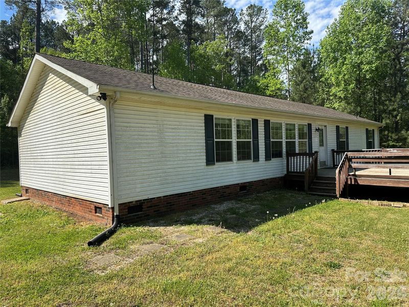 2410 Annwood Ct, Newton, NC 28658
