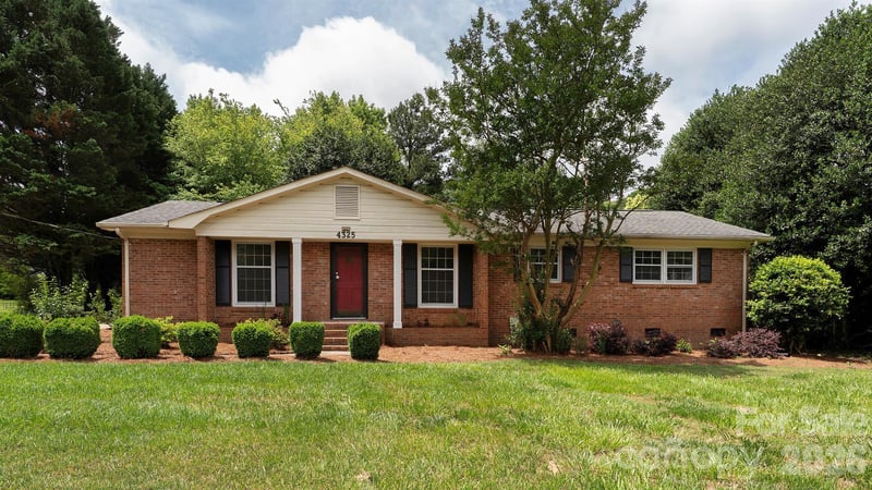 4325 Shea Ln, Mint Hill, NC 28227