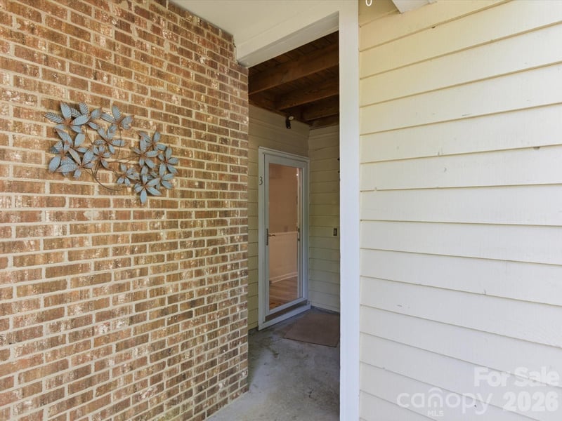 3304 Selwyn Farms Ln #3, Charlotte, NC 28209