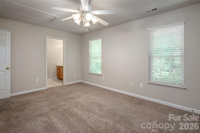 201 Birch Ln, Arden, NC 28704