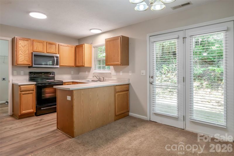 201 Birch Ln, Arden, NC 28704