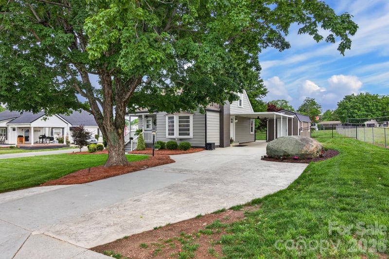1016 Raney St, Salisbury, NC 28146