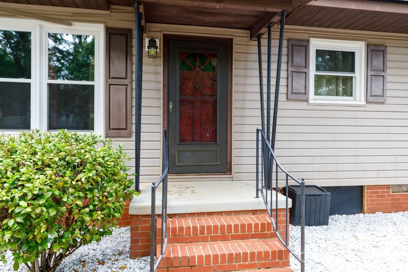 202 Woodlawn Dr, York, SC 29745