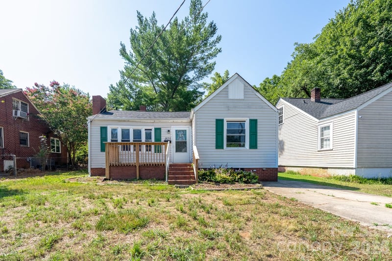 1823 2nd St, Salisbury, NC 28144