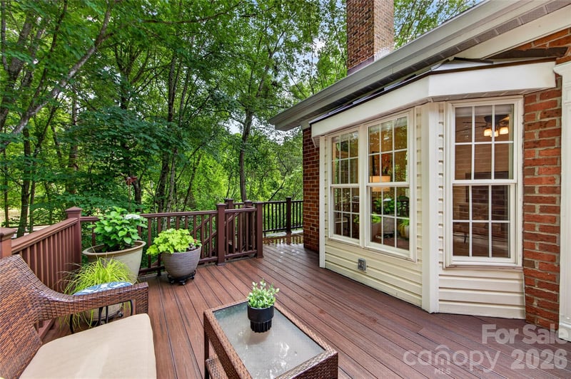 8847 Grand Oak Dr, Charlotte, NC 28277