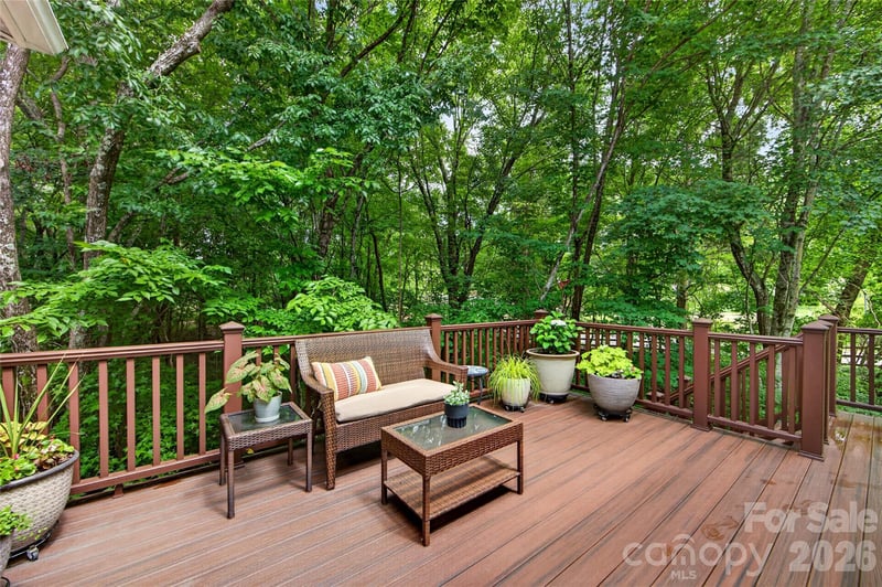8847 Grand Oak Dr, Charlotte, NC 28277