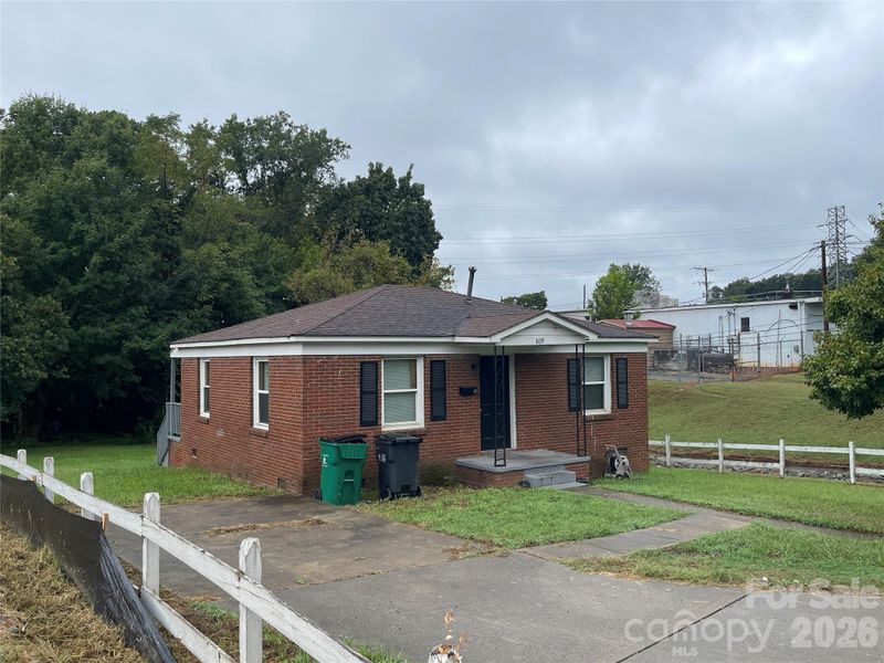 809 Norris Ave, Charlotte, NC 28206