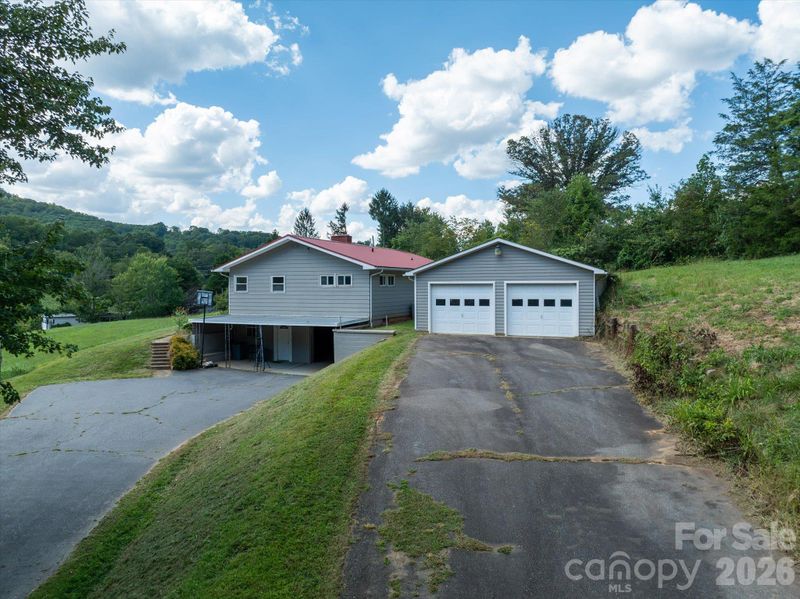 20 Cedar Farm Rd, Asheville, NC 28803