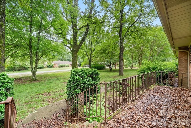 4014 Peggy Ln, Mint Hill, NC 28227