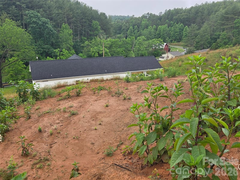 292 Big Branch Dr #2C, Mars Hill, NC 28754