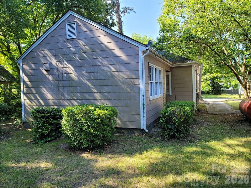 318 W Sixth Ave, Gastonia, NC 28052