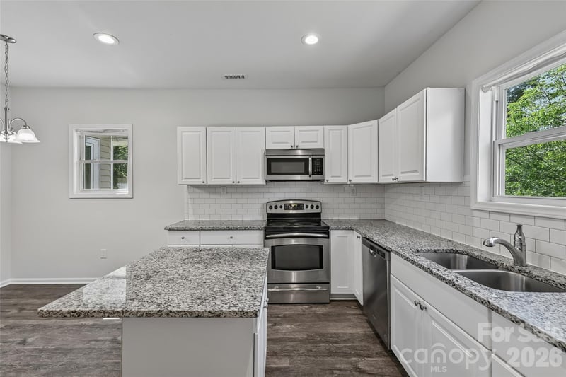 2509 Gardner St, Gastonia, NC 28056