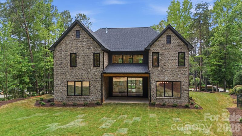 7607 Cottonwood Dr, Denver, NC 28037