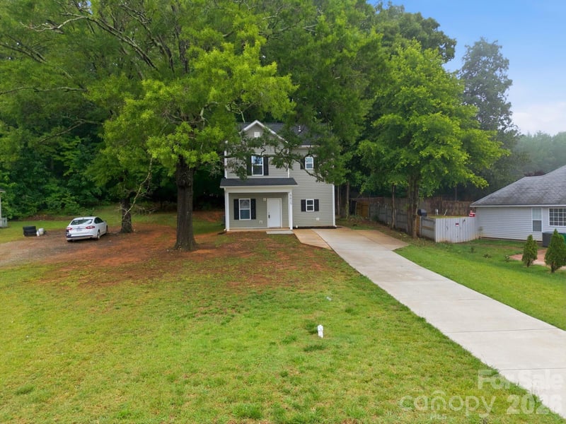 8625 Terra Cotta Dr, Charlotte, NC 28215